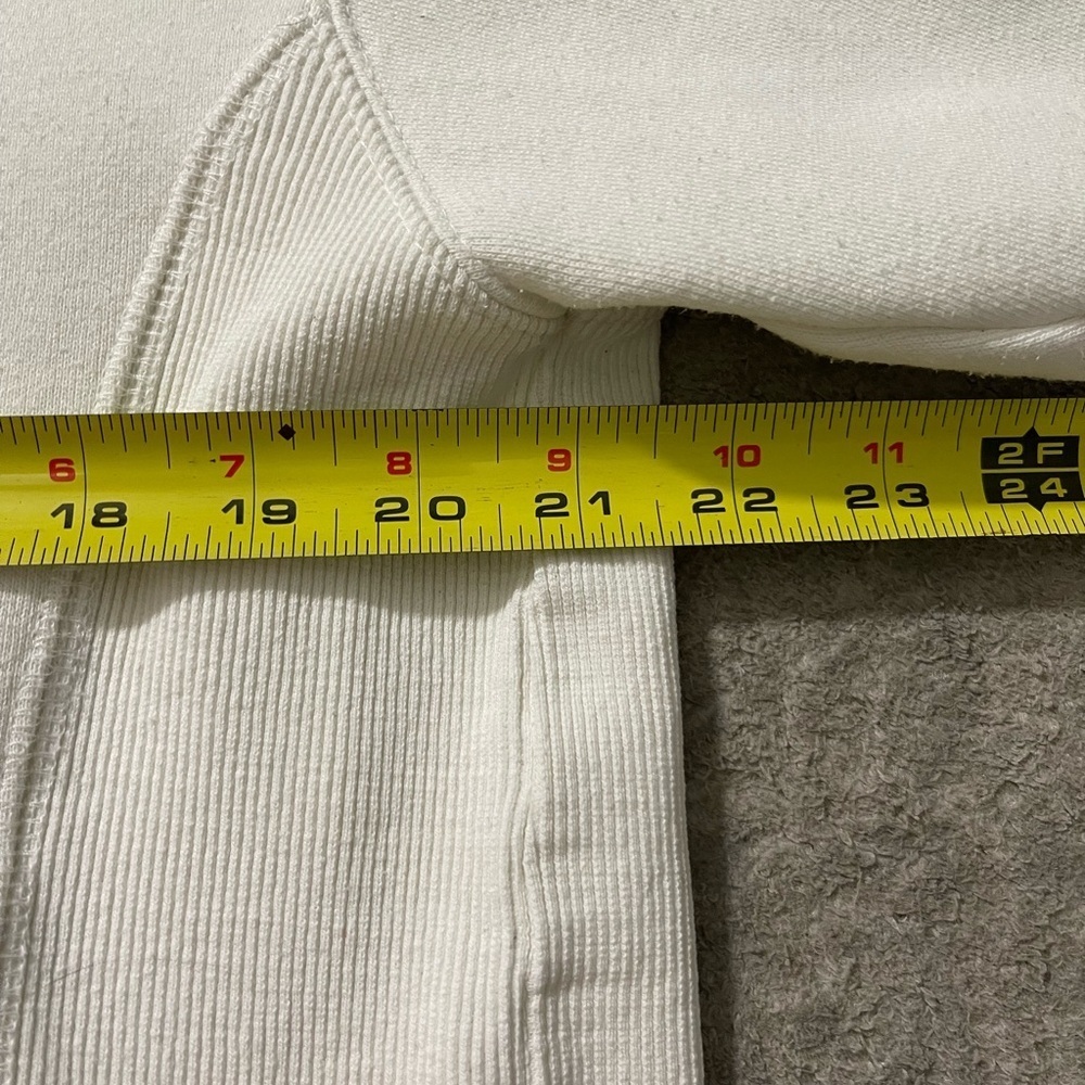 Vintage Embroidered Tower of London Hoodie - Picture 5 of 6